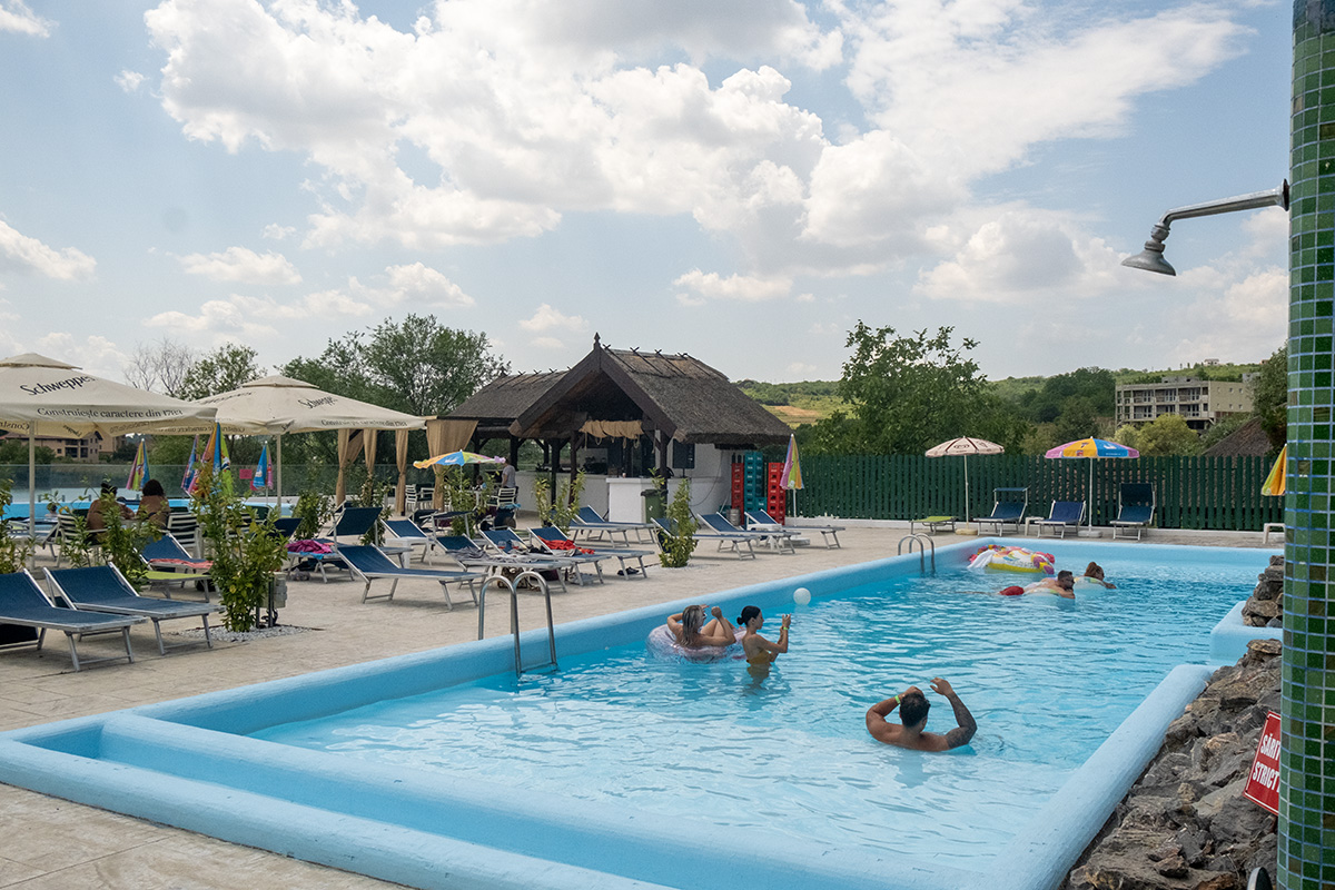 piscina_han